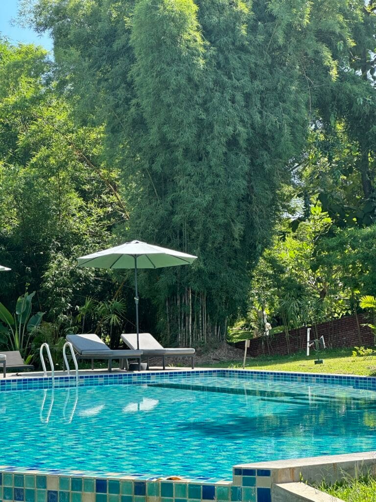swimming pool